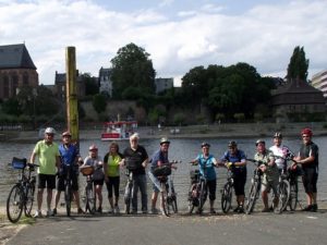 Frankfurter Grüngürteltour 2013 - Gruppenfoto.